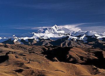 《Apex英雄》再创新纪录 8月Steam最低每日峰值接近33万